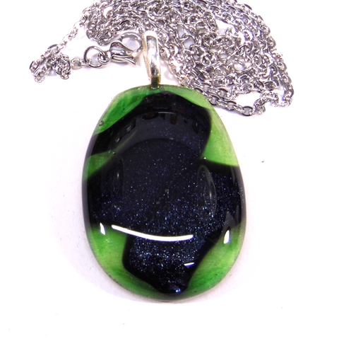 present, gifts, dichroic, dichroic glass, handcrafted, handmade, Jewellery, pendants, earrings, bracelets, silver, SteveSmithJewellery, Northallerton, North Yorkshire