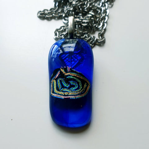 Dichroic pendant