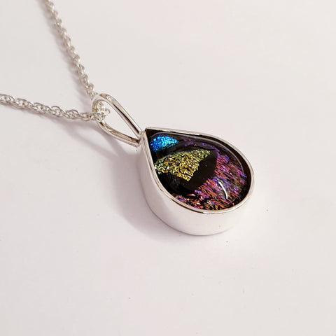 925 sterling silver surround  pendant